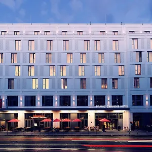 Titanic Chaussee Отель